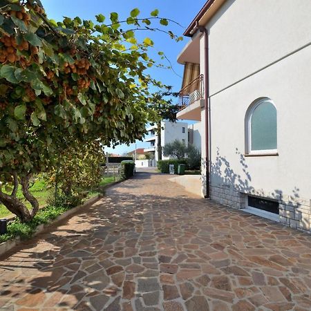 Apartment Boris Umag Bagian luar foto