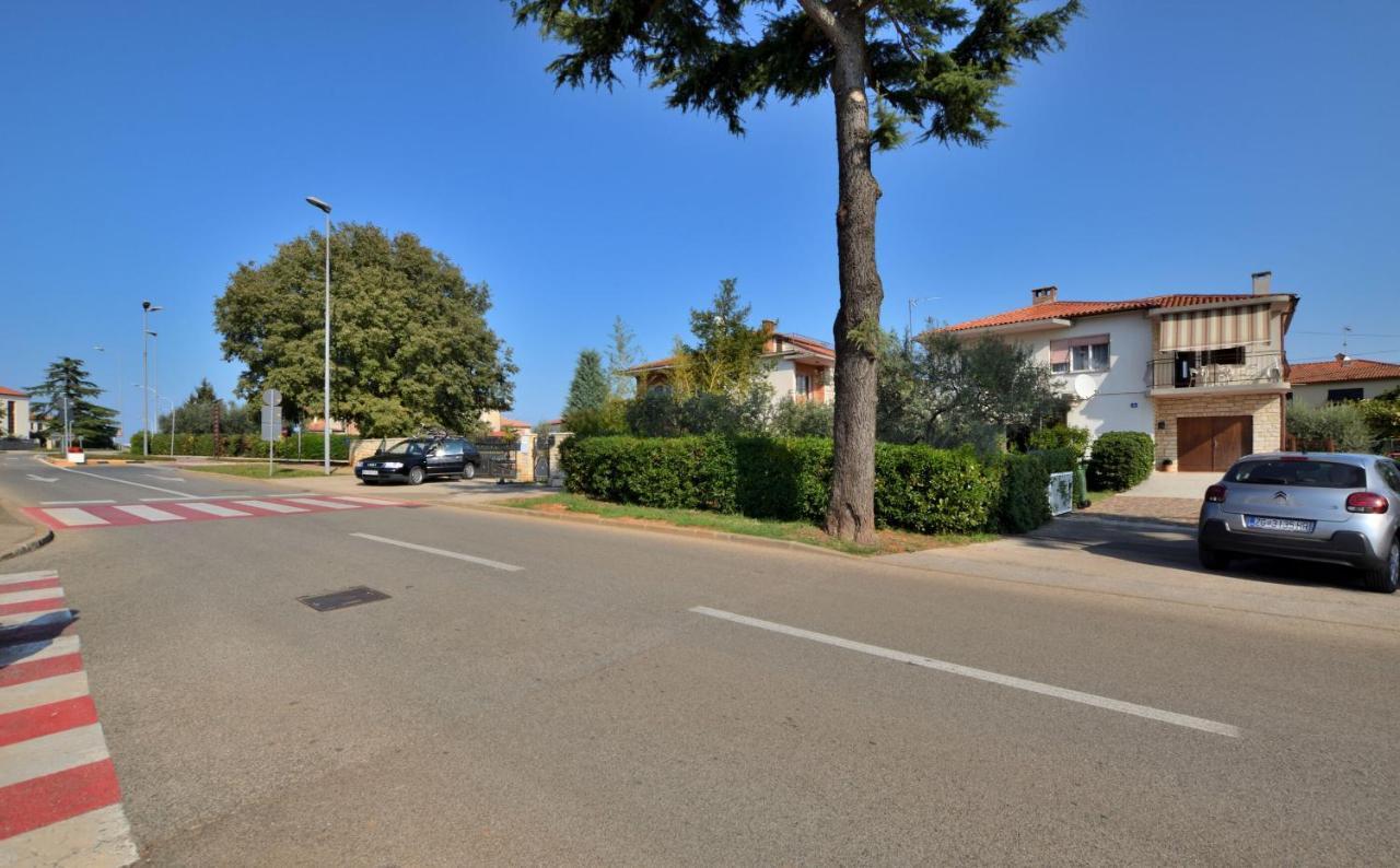 Apartment Boris Umag Bagian luar foto